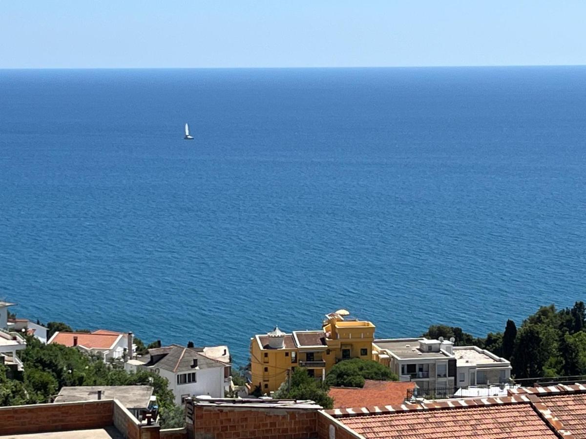 Art'S Apartment Mit Pool Ulcinj Pinjes Eksteriør bilde